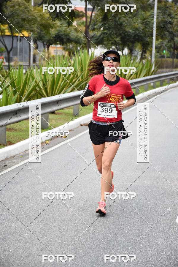 Buy your photos of the eventSantander Track & Field Run Series - Paineiras Shopping on Fotop