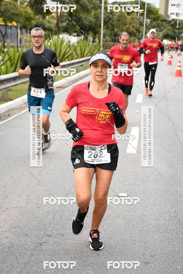 Buy your photos of the eventSantander Track & Field Run Series - Paineiras Shopping on Fotop