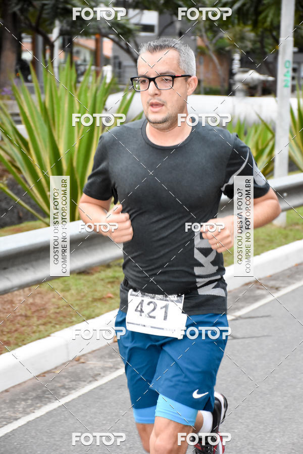 Buy your photos of the eventSantander Track & Field Run Series - Paineiras Shopping on Fotop