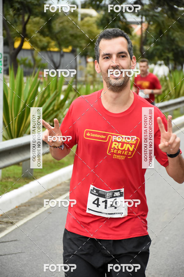 Buy your photos of the eventSantander Track & Field Run Series - Paineiras Shopping on Fotop