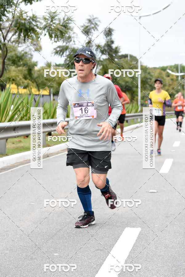 Buy your photos of the eventSantander Track & Field Run Series - Paineiras Shopping on Fotop
