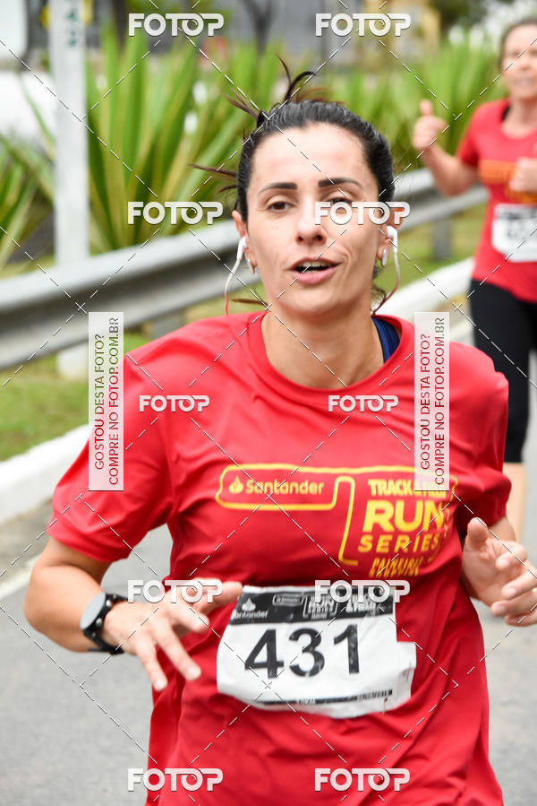 Buy your photos of the eventSantander Track & Field Run Series - Paineiras Shopping on Fotop
