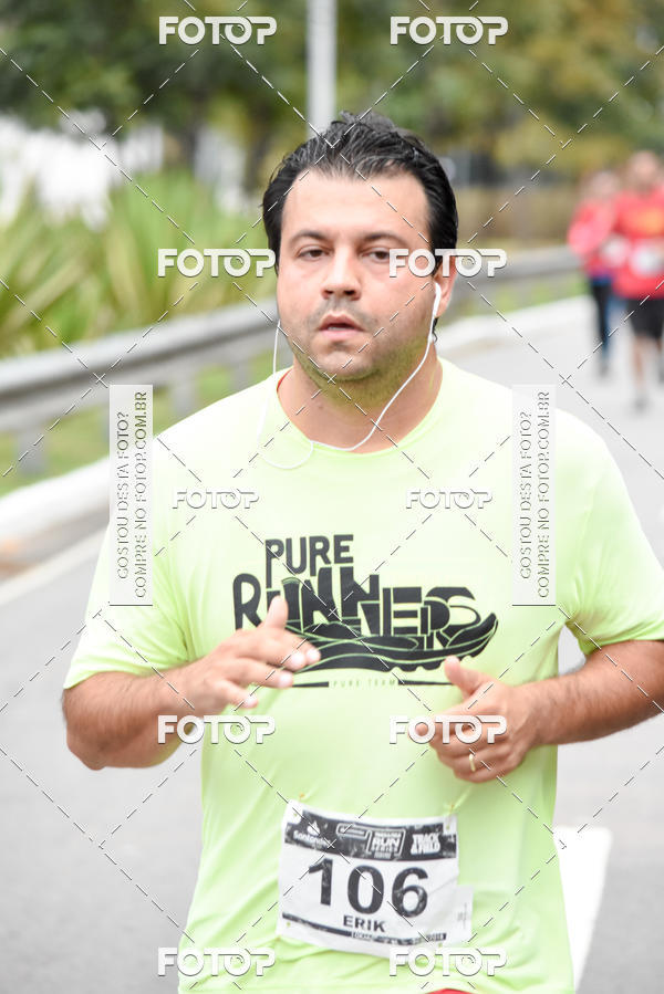 Buy your photos of the eventSantander Track & Field Run Series - Paineiras Shopping on Fotop