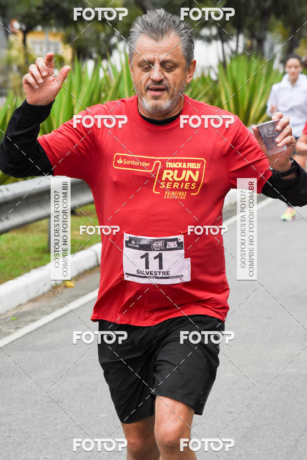 Buy your photos of the eventSantander Track & Field Run Series - Paineiras Shopping on Fotop