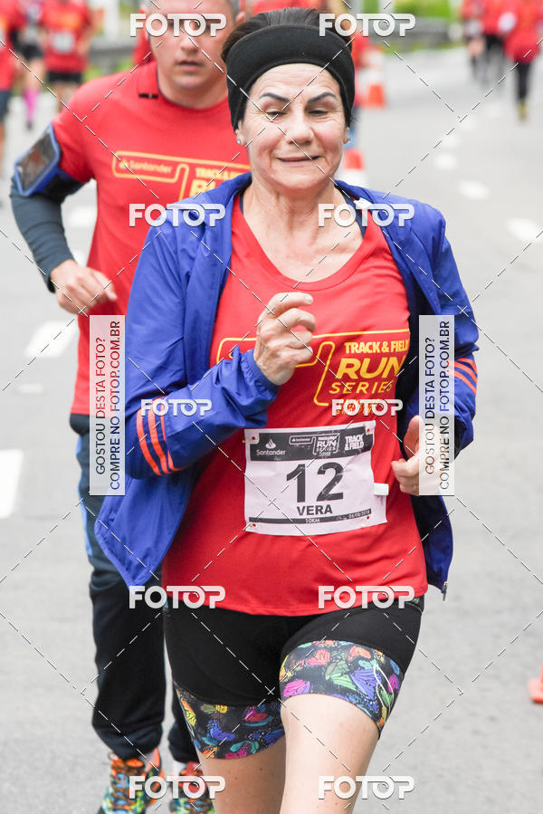 Buy your photos of the eventSantander Track & Field Run Series - Paineiras Shopping on Fotop