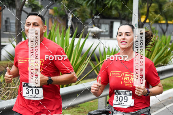 Buy your photos of the eventSantander Track & Field Run Series - Paineiras Shopping on Fotop