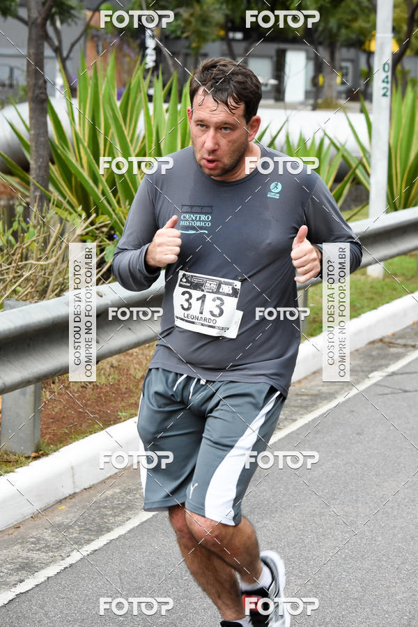 Buy your photos of the eventSantander Track & Field Run Series - Paineiras Shopping on Fotop