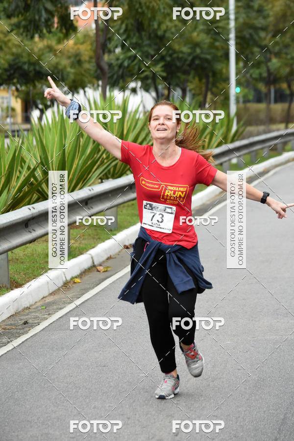 Buy your photos of the eventSantander Track & Field Run Series - Paineiras Shopping on Fotop