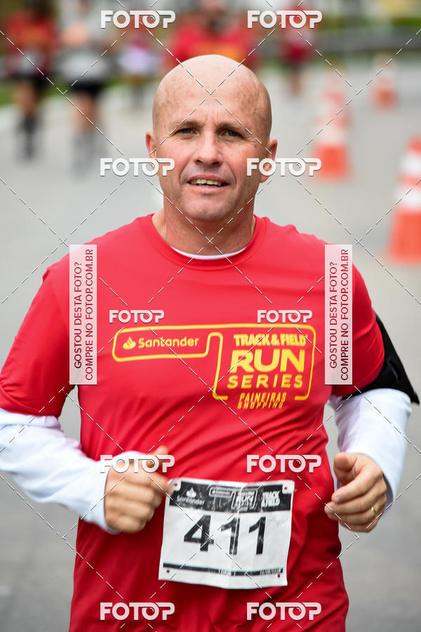 Buy your photos of the eventSantander Track & Field Run Series - Paineiras Shopping on Fotop