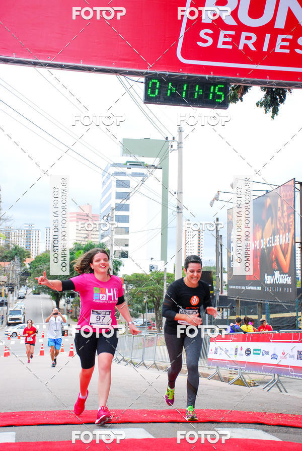 Buy your photos of the eventSantander Track & Field Run Series - Paineiras Shopping on Fotop