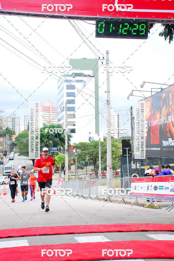 Buy your photos of the eventSantander Track & Field Run Series - Paineiras Shopping on Fotop