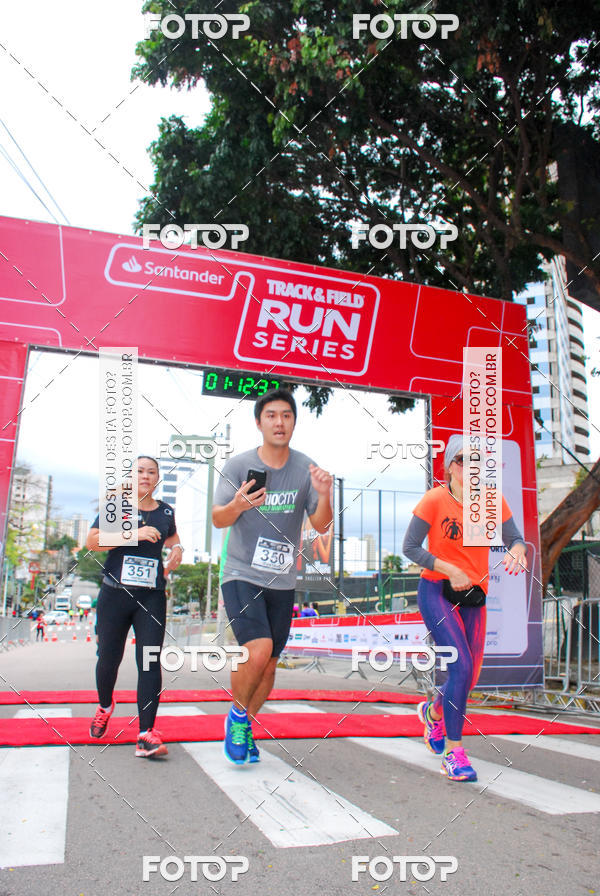 Buy your photos of the eventSantander Track & Field Run Series - Paineiras Shopping on Fotop