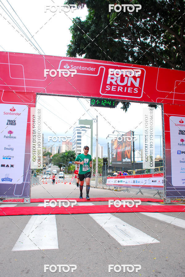 Buy your photos of the eventSantander Track & Field Run Series - Paineiras Shopping on Fotop