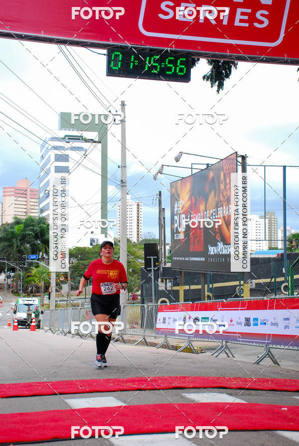 Buy your photos of the eventSantander Track & Field Run Series - Paineiras Shopping on Fotop