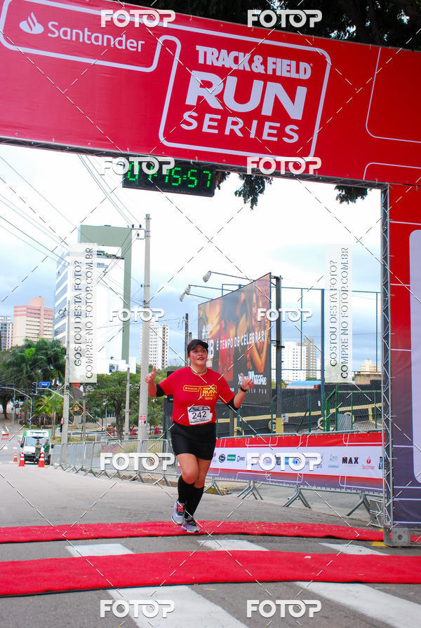 Buy your photos of the eventSantander Track & Field Run Series - Paineiras Shopping on Fotop