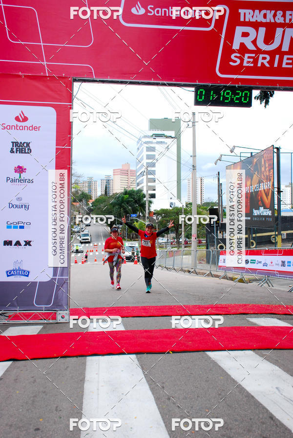 Buy your photos of the eventSantander Track & Field Run Series - Paineiras Shopping on Fotop