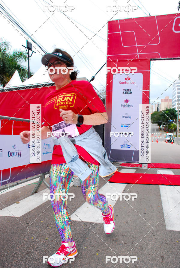 Buy your photos of the eventSantander Track & Field Run Series - Paineiras Shopping on Fotop