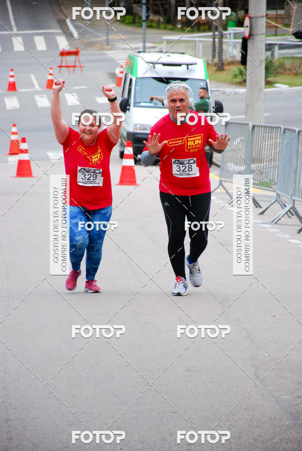 Buy your photos of the eventSantander Track & Field Run Series - Paineiras Shopping on Fotop
