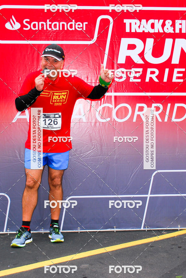 Buy your photos of the eventSantander Track & Field Run Series - Paineiras Shopping on Fotop