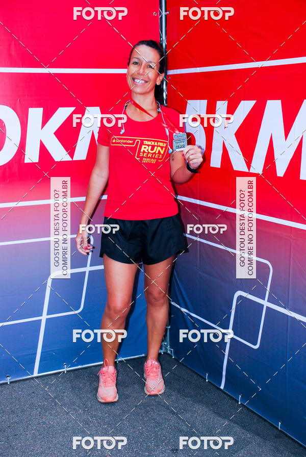 Buy your photos of the eventSantander Track & Field Run Series - Paineiras Shopping on Fotop