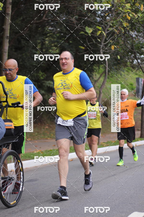 Buy your photos of the eventSantander Track & Field Run Series - Paineiras Shopping on Fotop