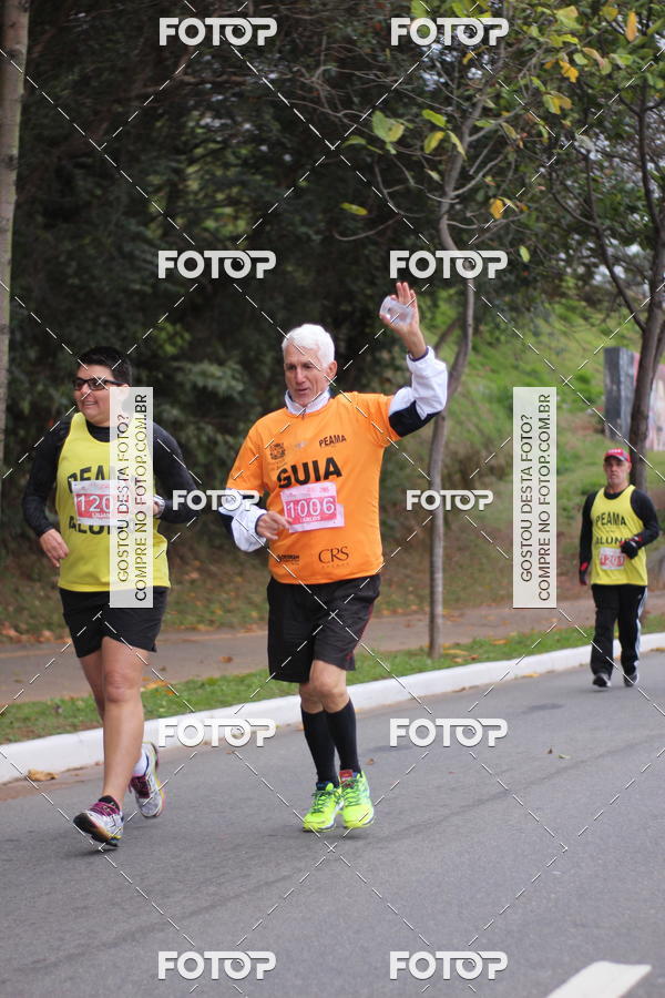Buy your photos of the eventSantander Track & Field Run Series - Paineiras Shopping on Fotop