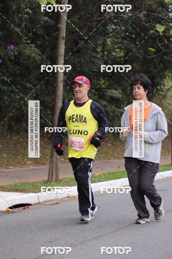 Buy your photos of the eventSantander Track & Field Run Series - Paineiras Shopping on Fotop