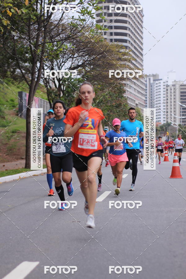 Buy your photos of the eventSantander Track & Field Run Series - Paineiras Shopping on Fotop