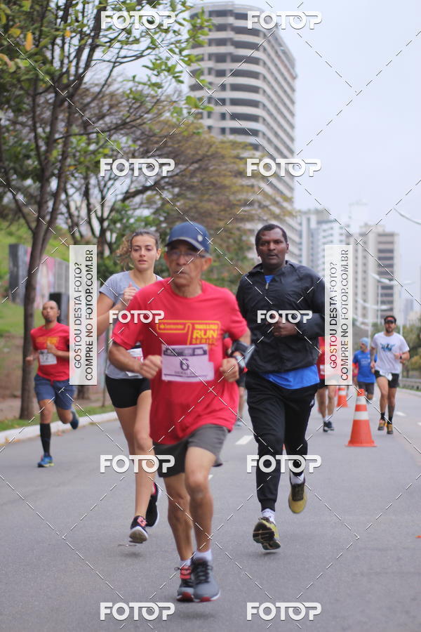Buy your photos of the eventSantander Track & Field Run Series - Paineiras Shopping on Fotop
