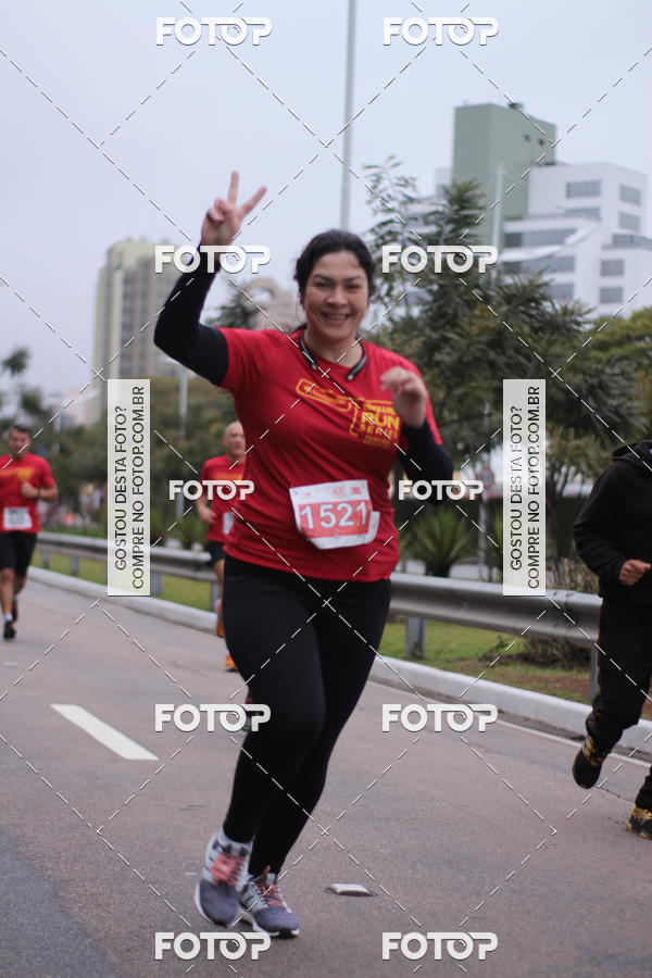 Buy your photos of the eventSantander Track & Field Run Series - Paineiras Shopping on Fotop