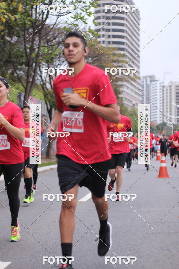 Buy your photos of the eventSantander Track & Field Run Series - Paineiras Shopping on Fotop
