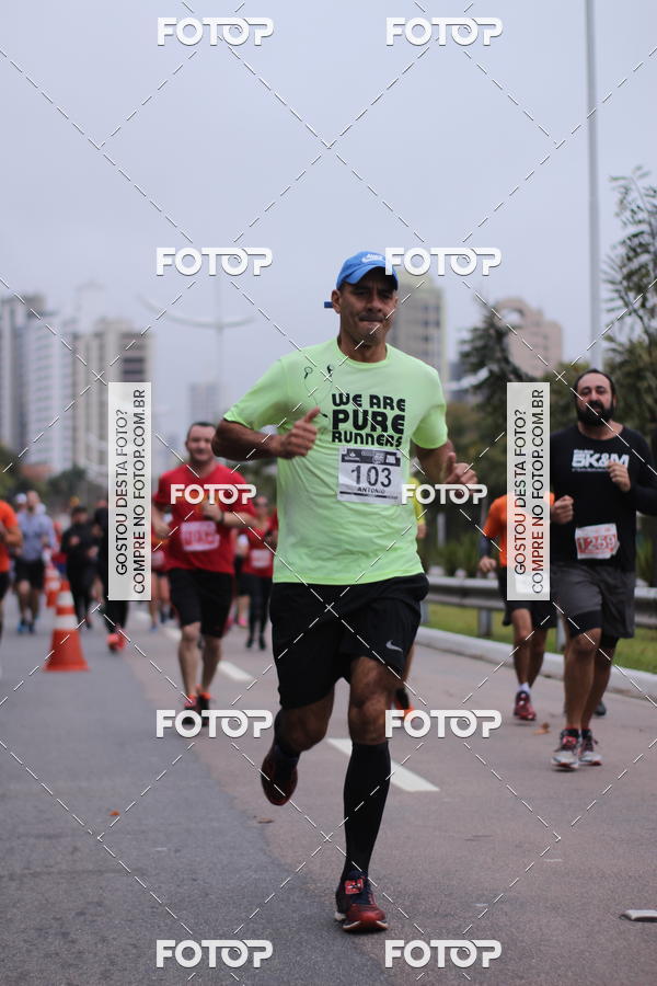 Buy your photos of the eventSantander Track & Field Run Series - Paineiras Shopping on Fotop