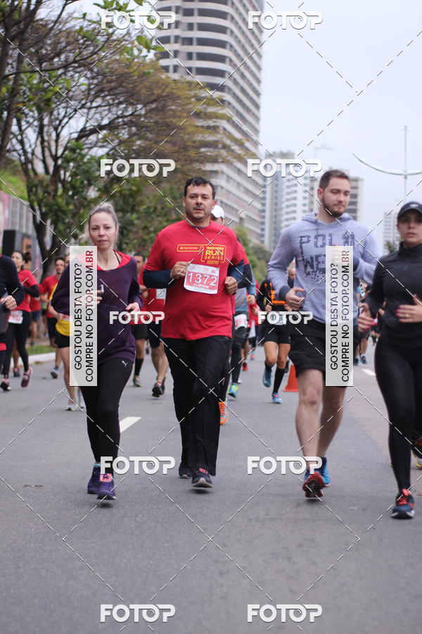 Buy your photos of the eventSantander Track & Field Run Series - Paineiras Shopping on Fotop