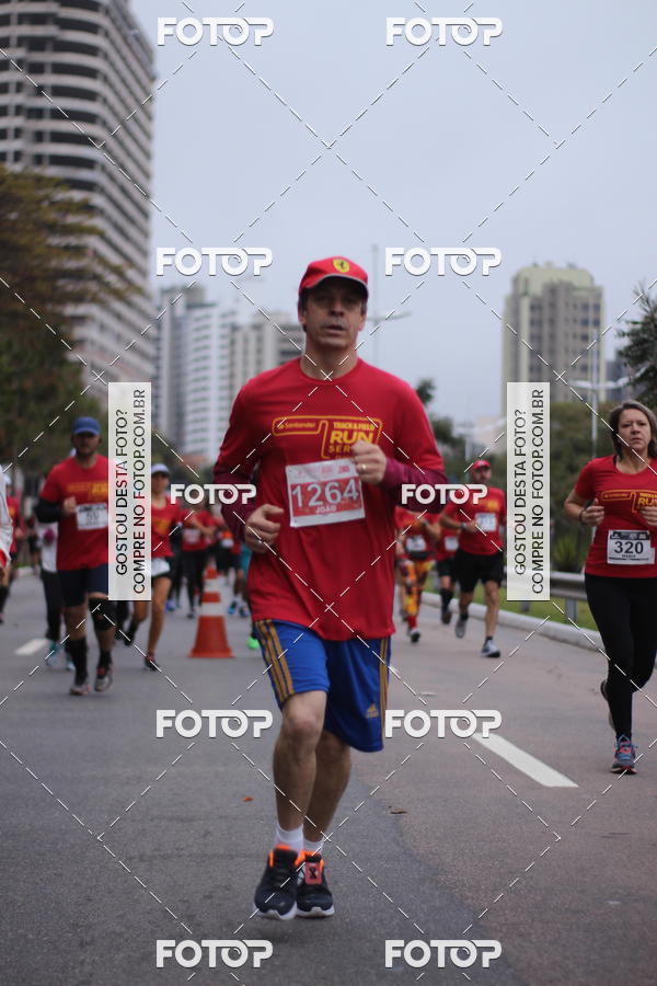 Buy your photos of the eventSantander Track & Field Run Series - Paineiras Shopping on Fotop