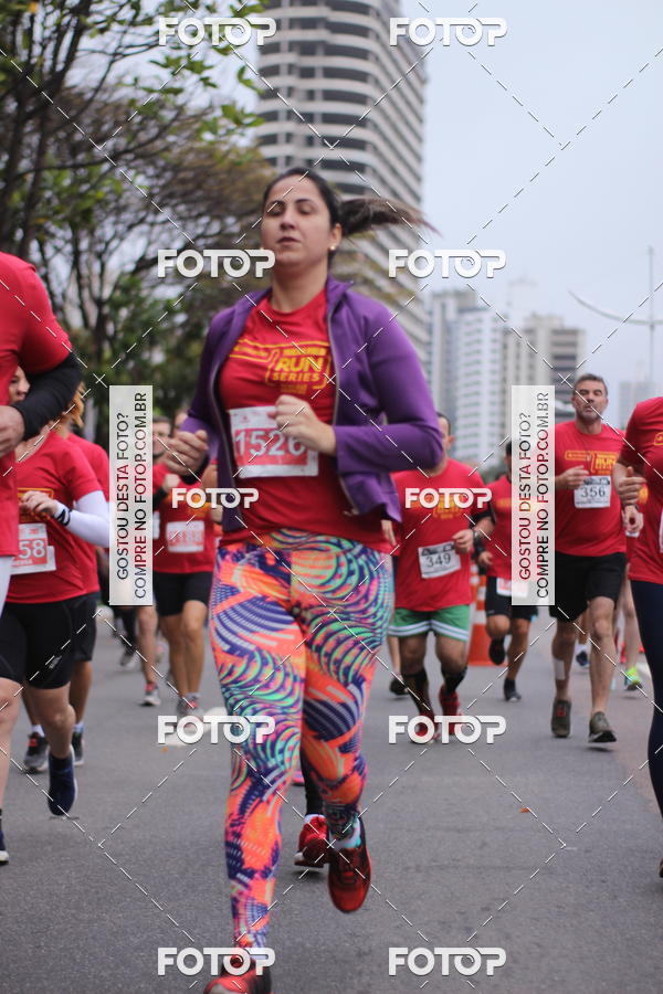 Buy your photos of the eventSantander Track & Field Run Series - Paineiras Shopping on Fotop