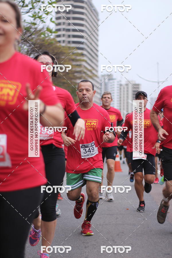 Buy your photos of the eventSantander Track & Field Run Series - Paineiras Shopping on Fotop