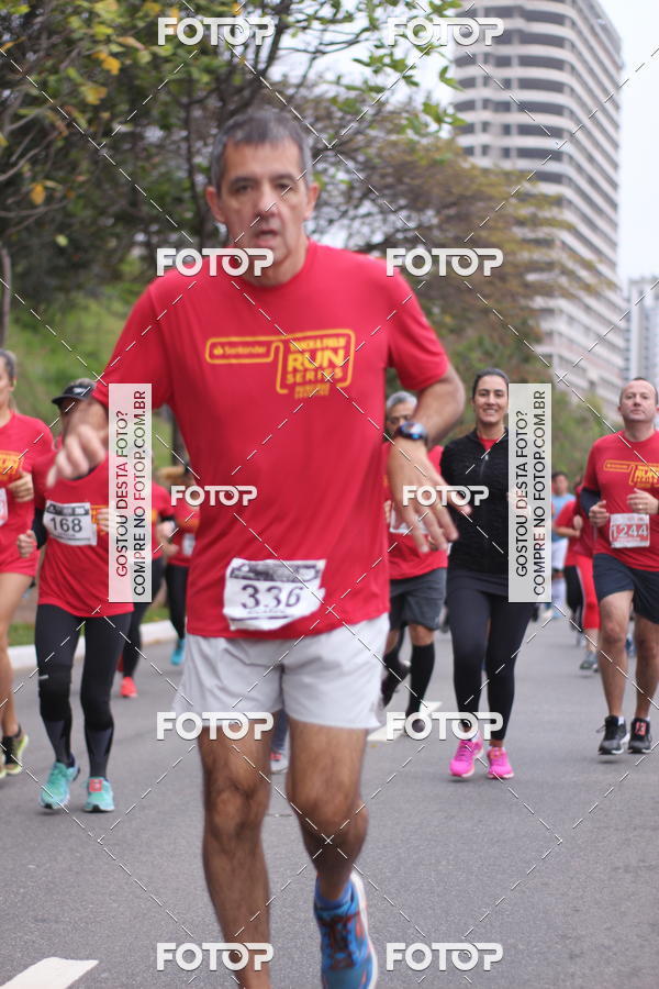 Buy your photos of the eventSantander Track & Field Run Series - Paineiras Shopping on Fotop