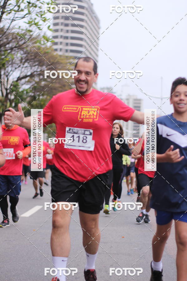 Buy your photos of the eventSantander Track & Field Run Series - Paineiras Shopping on Fotop