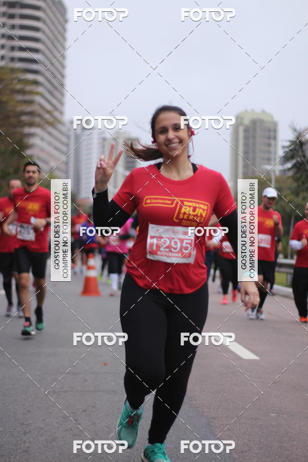 Buy your photos of the eventSantander Track & Field Run Series - Paineiras Shopping on Fotop