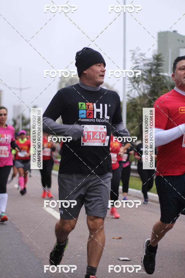 Buy your photos of the eventSantander Track & Field Run Series - Paineiras Shopping on Fotop