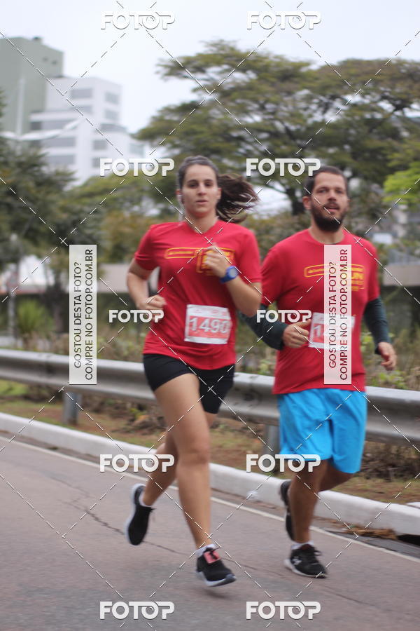 Buy your photos of the eventSantander Track & Field Run Series - Paineiras Shopping on Fotop