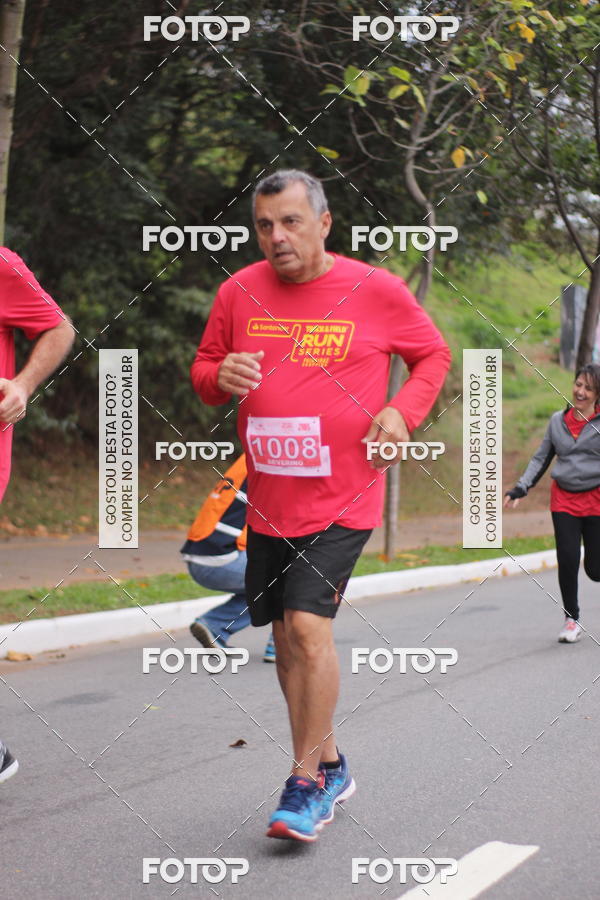 Buy your photos of the eventSantander Track & Field Run Series - Paineiras Shopping on Fotop