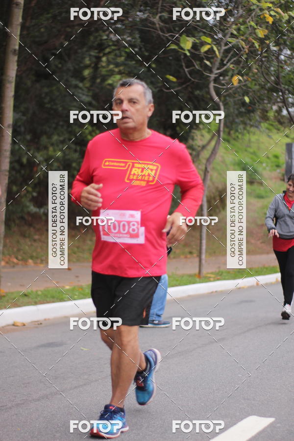 Buy your photos of the eventSantander Track & Field Run Series - Paineiras Shopping on Fotop