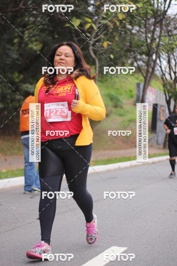 Buy your photos of the eventSantander Track & Field Run Series - Paineiras Shopping on Fotop