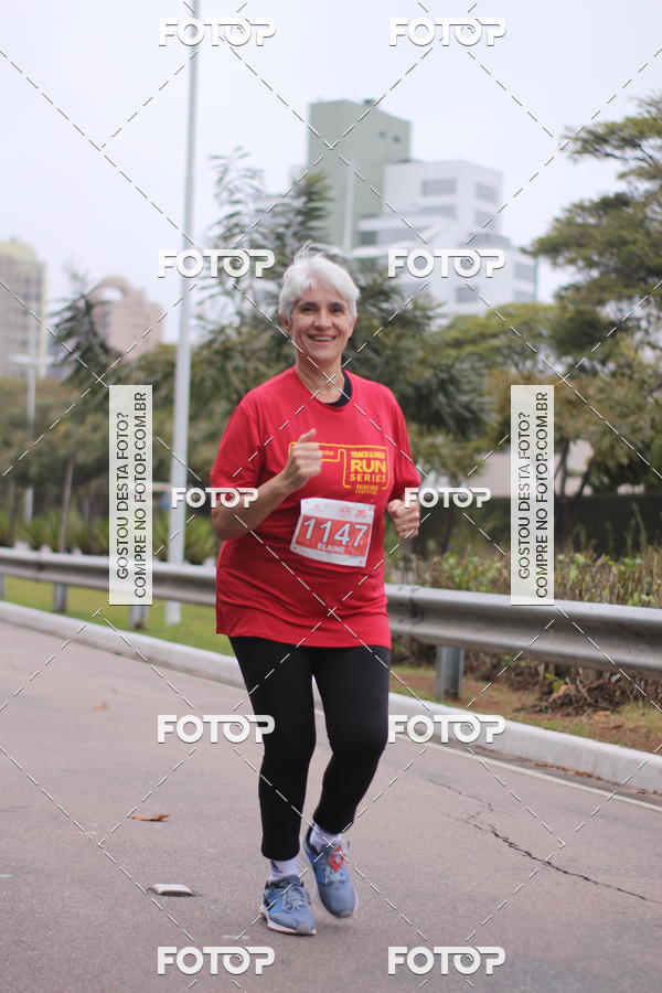 Buy your photos of the eventSantander Track & Field Run Series - Paineiras Shopping on Fotop