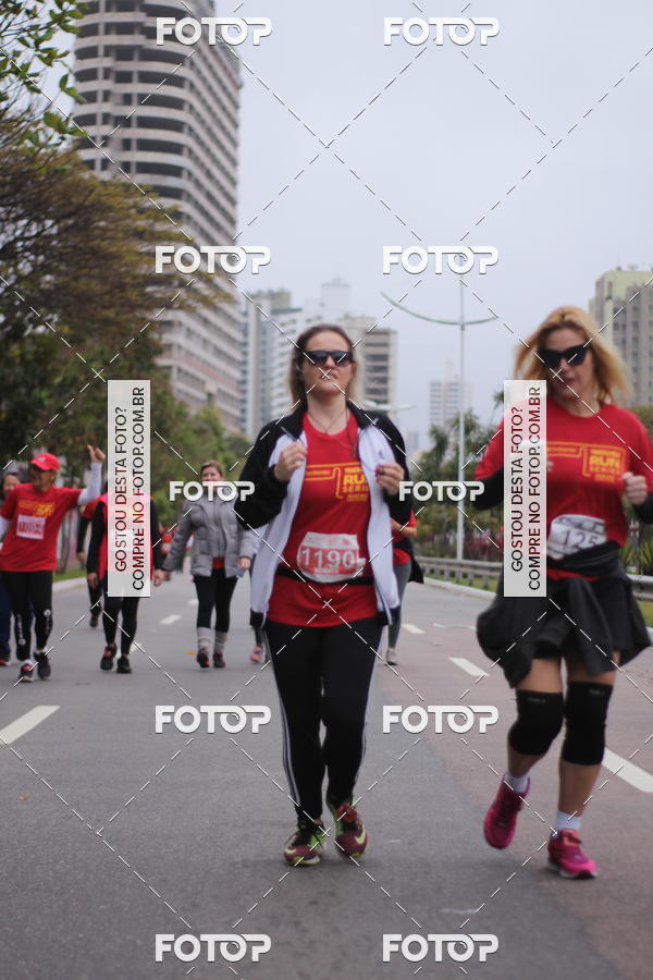 Buy your photos of the eventSantander Track & Field Run Series - Paineiras Shopping on Fotop