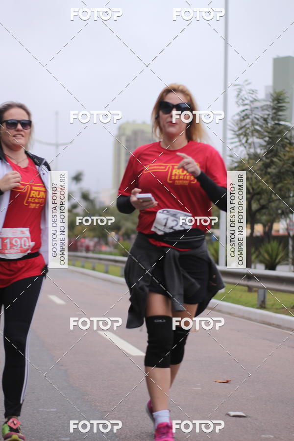 Buy your photos of the eventSantander Track & Field Run Series - Paineiras Shopping on Fotop
