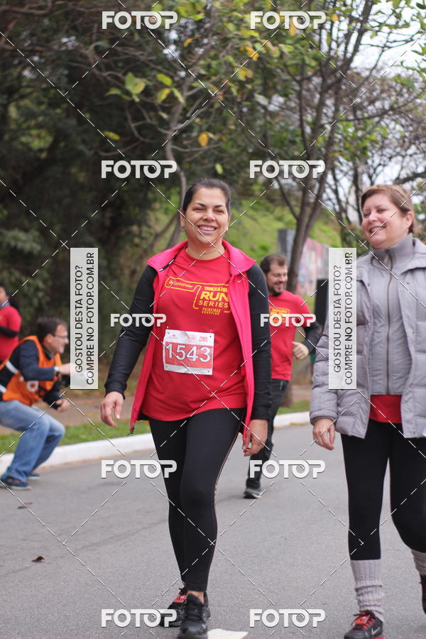 Buy your photos of the eventSantander Track & Field Run Series - Paineiras Shopping on Fotop