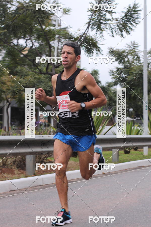 Buy your photos of the eventSantander Track & Field Run Series - Paineiras Shopping on Fotop