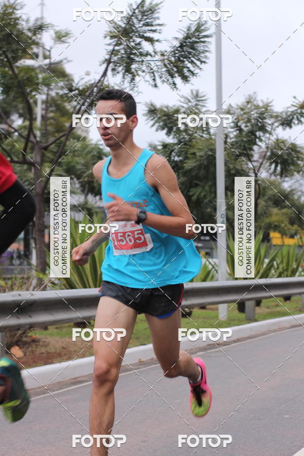 Buy your photos of the eventSantander Track & Field Run Series - Paineiras Shopping on Fotop
